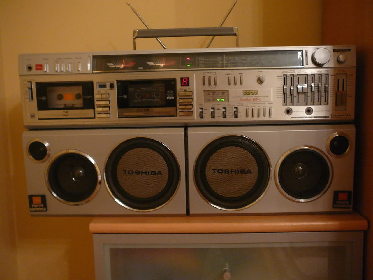 Toshiba rt-s983