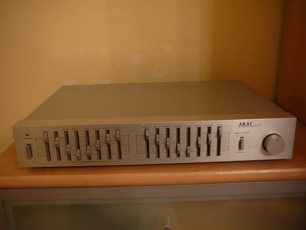 Akai ea-g40 — снимка 5
