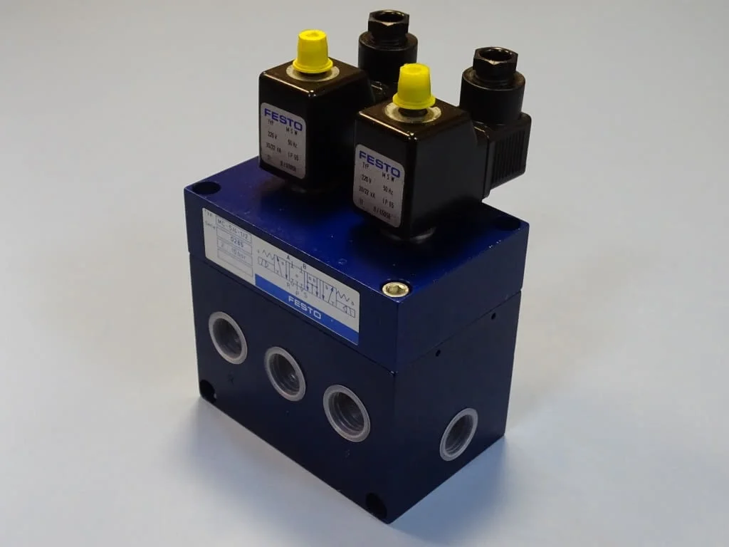 Пневматичен разпределител Festo MC-5/4-1/2 Solenoid Control Valve 220VAC/24VDC — снимка 4