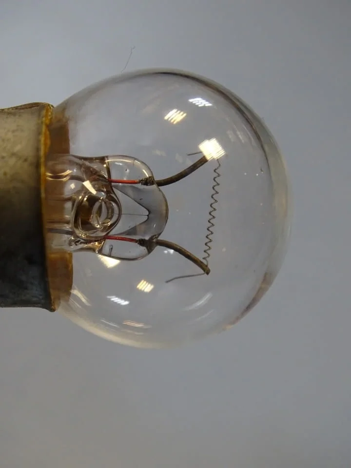Лампа/крушка NARVA 24V 15W Е14 lamp/bulb — снимка 2