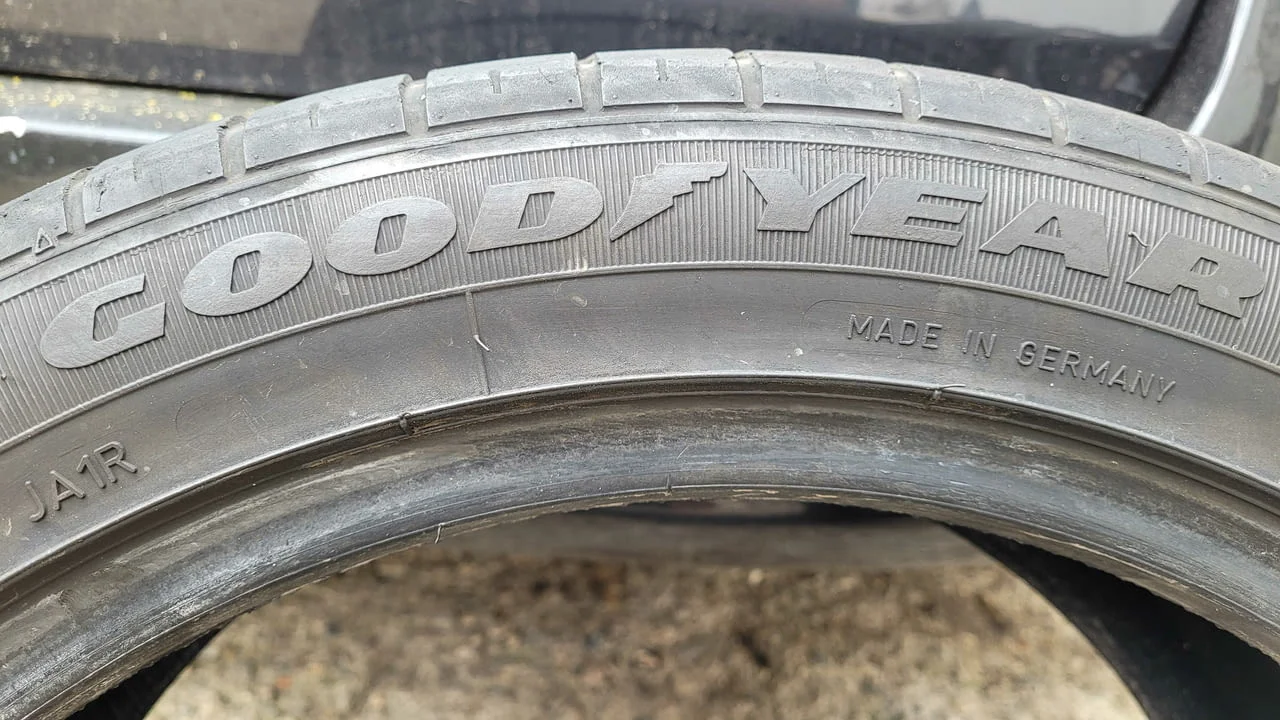 Гума 1 бр. Goodyear – 245 x 45 x 19 – Run Flat — снимка 5