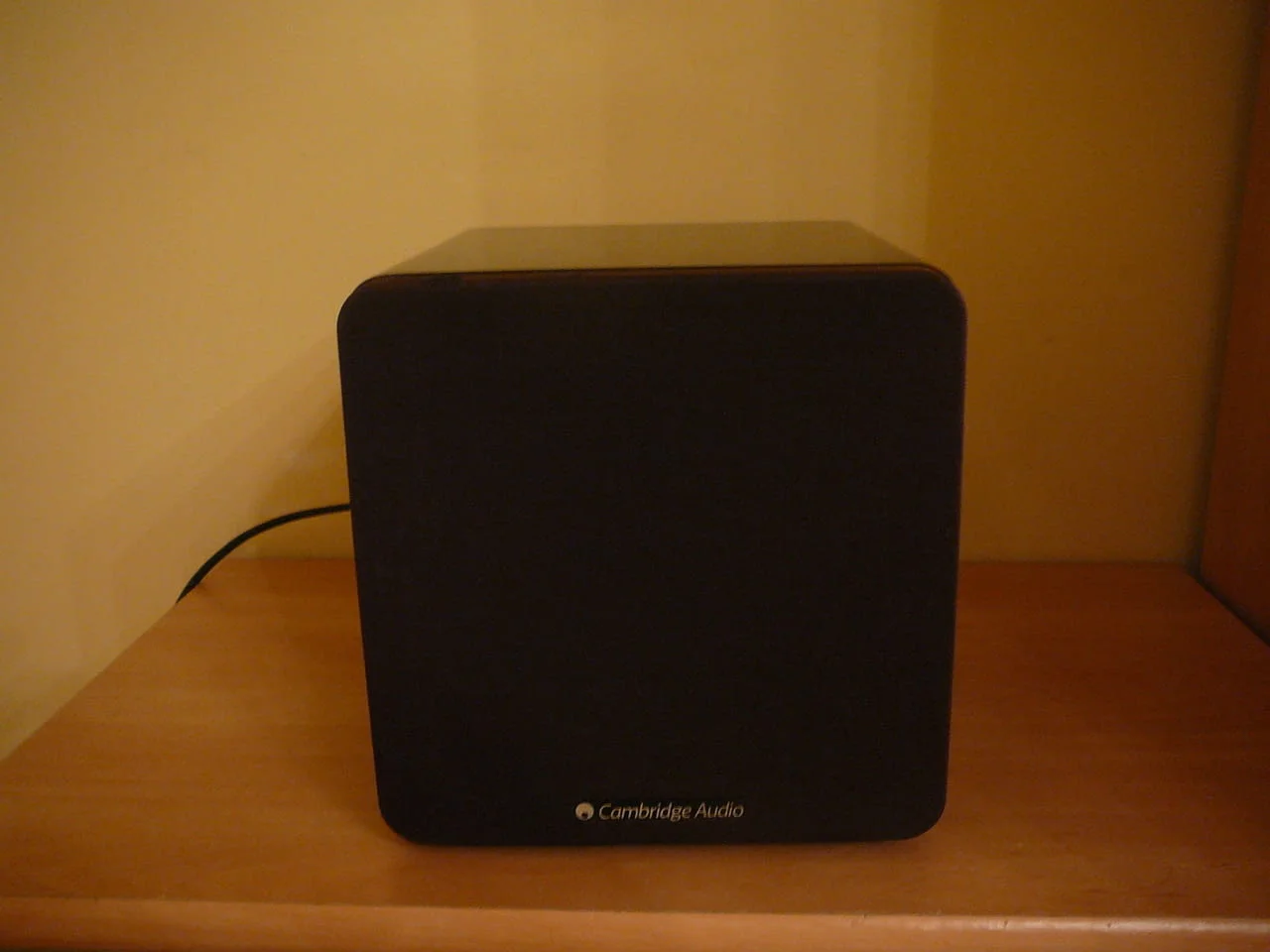 Cambridge audio minx-x200
