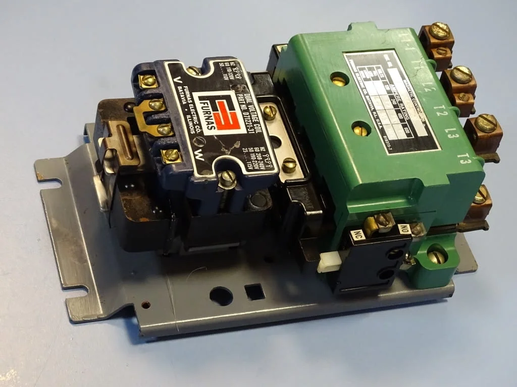 Контактор въздушен FURNAS 42FB35AAD8GC contactor 3-pole 110-120V — снимка 8