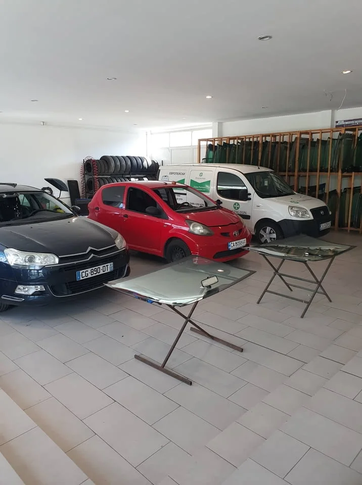 Автостъкла Glass Gold Grup EU LTD Партньор на Pilkington за България Предлага продажба на Автостъкла — снимка 3