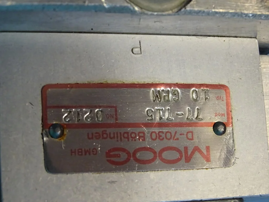 Серво клапан MOOG mod 77-720/77-715 flow control servo valve — снимка 6
