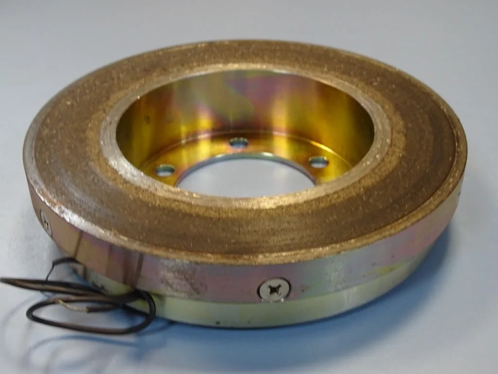 Електромагнитна спирачка FUJI Electric WKM020G-1045 Electromagnetic Brake 24VDC — снимка 5