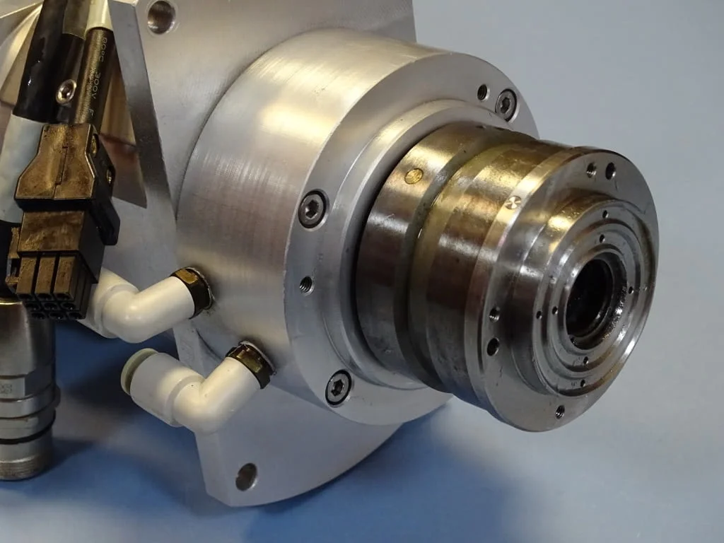 Серво мотор MITSUBISHI HC-UFS43K AC servo motor, куплунг R+W, корпус IPW-070 L23 — снимка 10