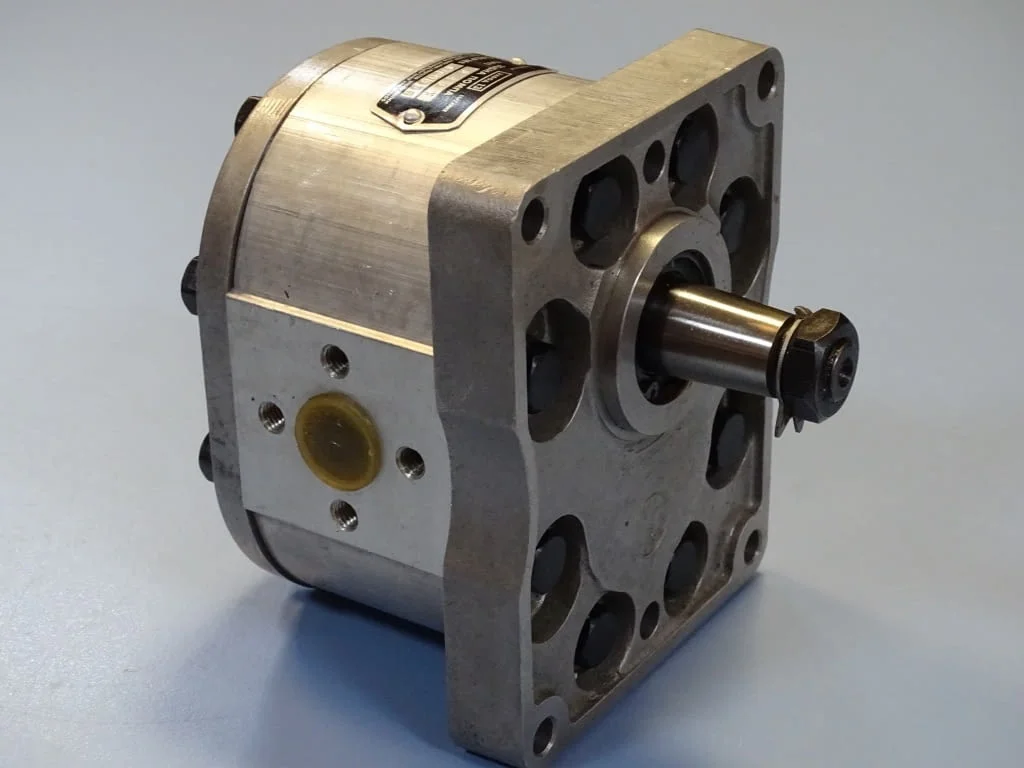 Хидравлична помпа "Хидравлика" А43Х 175Bar Hydraulic pump plessey — снимка 2