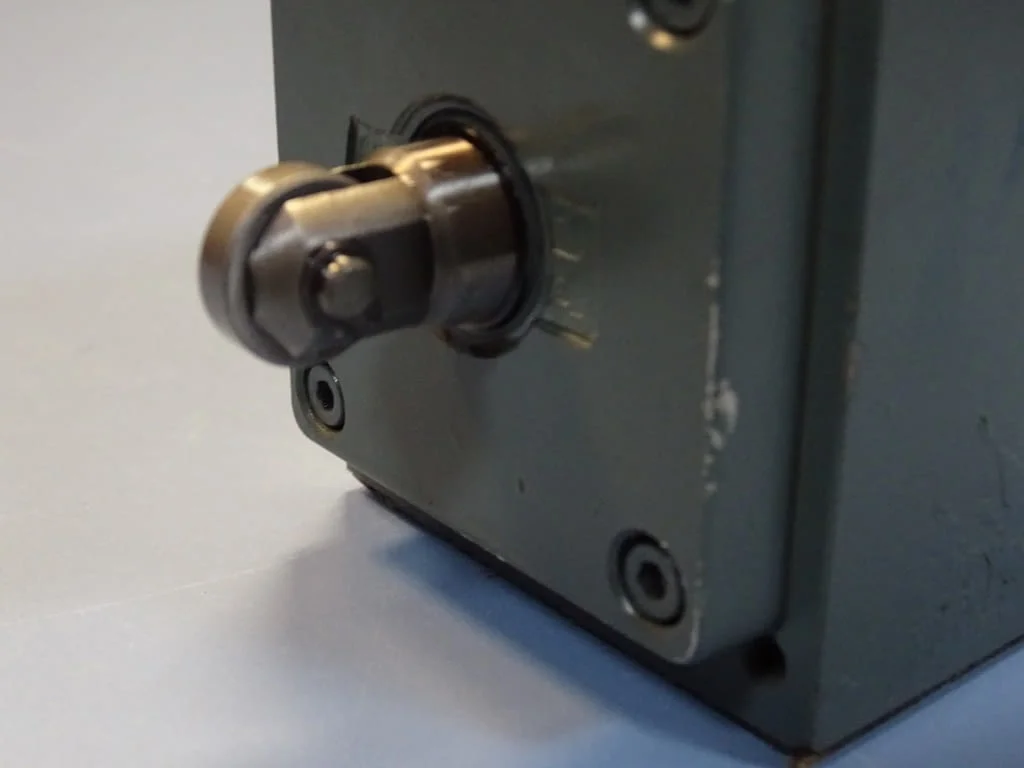 Хидравличен изключвател Rexroth FMR10P33-12/0 directional control valve — снимка 3