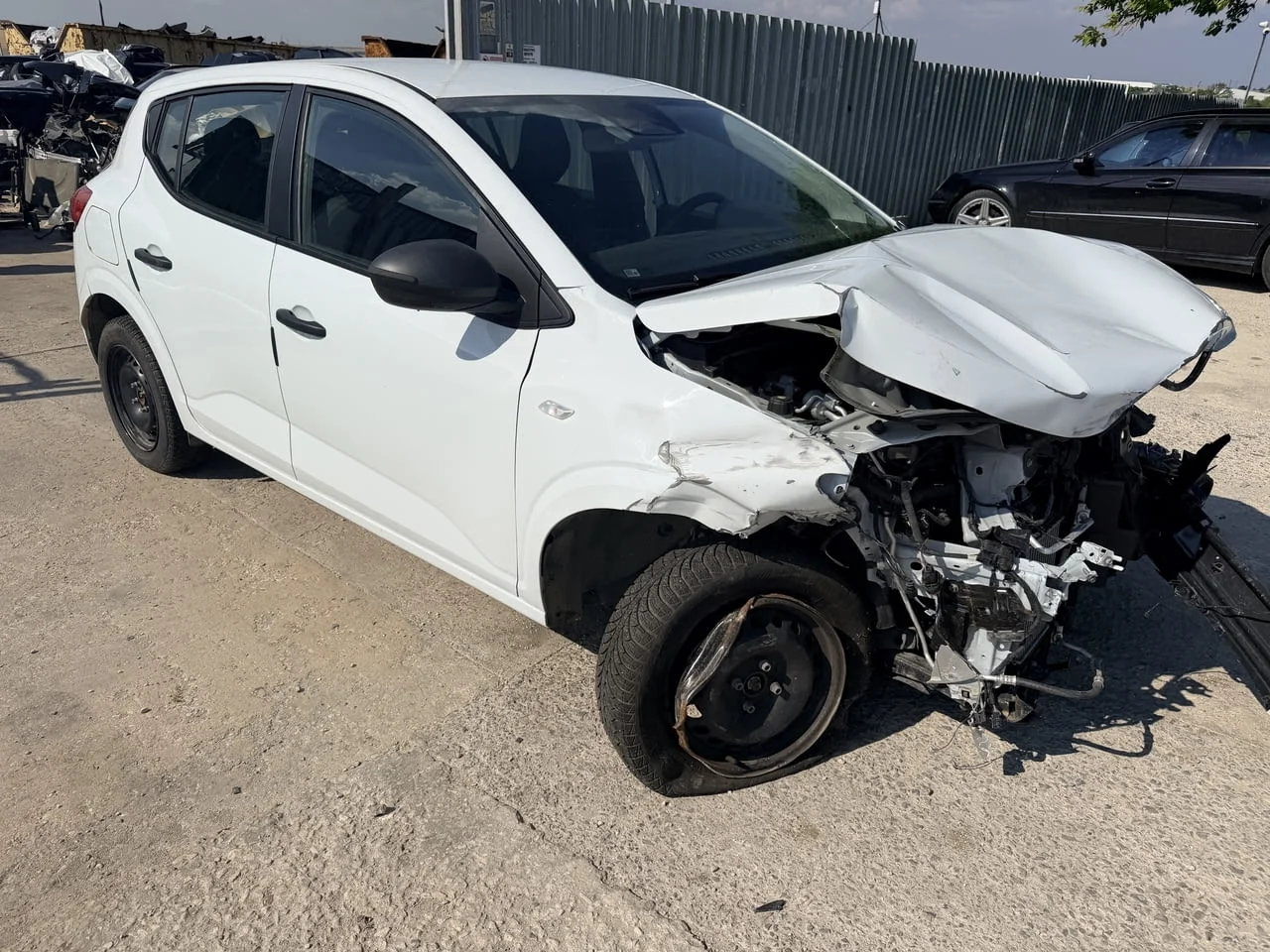 Dacia Sandero 3 1.0 TCe ECO-G двигател H4D480, H4DF480 , 21000 км., 101 кс., 5 ск., 2026 г., euro 6 — снимка 3