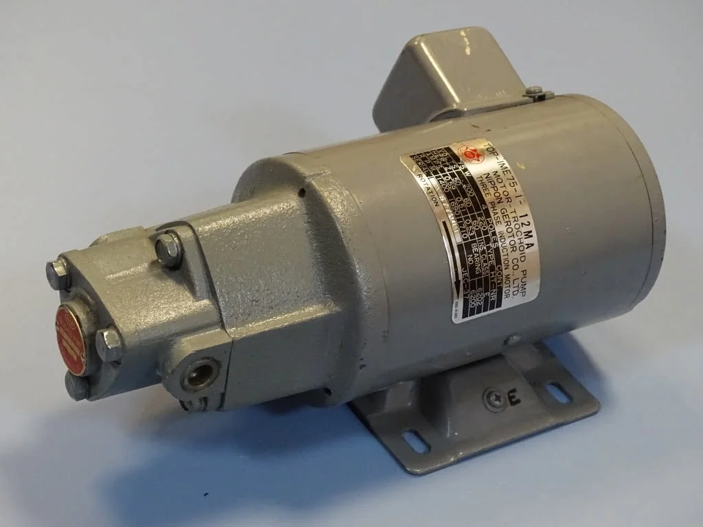 Трохоидна мотор-помпа NIPPON GEROTOR Motor-Trochoid Pump TOP-IME 75-1-12МА