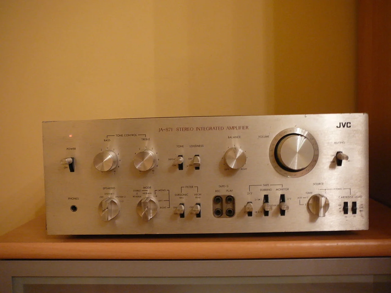 Jvc ja-s71