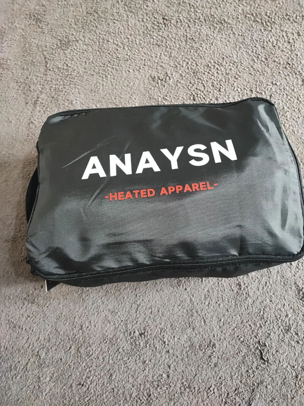 Отопляема жилетка за жени ANAYSN Heated Apparel, полар с 7.4V power bank 16000mAh и 3 степени — снимка 3