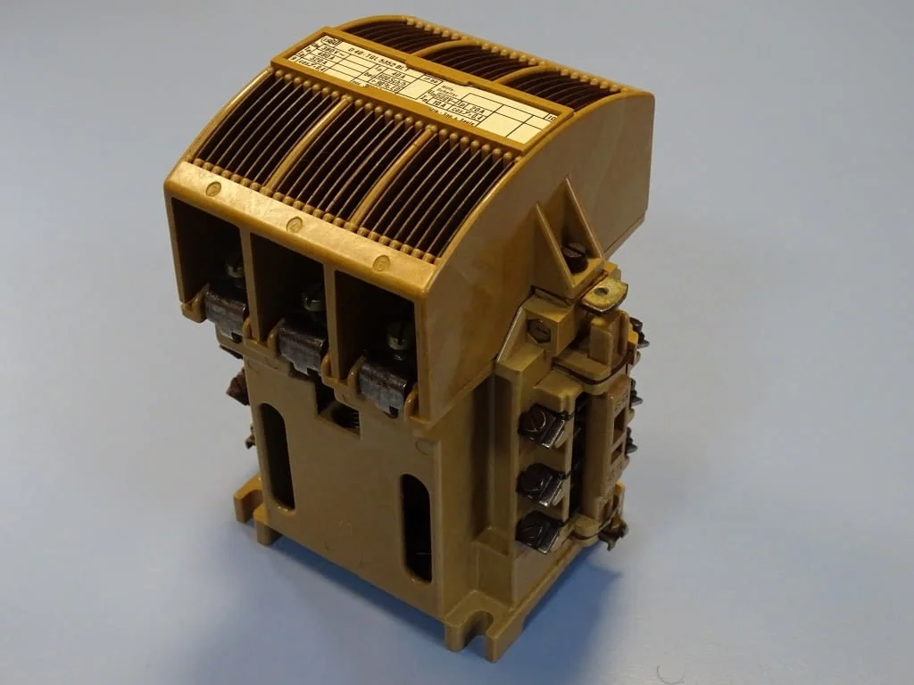 Контактор DDR VEB ESGO D40 air contactor TGL5352 BI.1 40A 380V — снимка 7