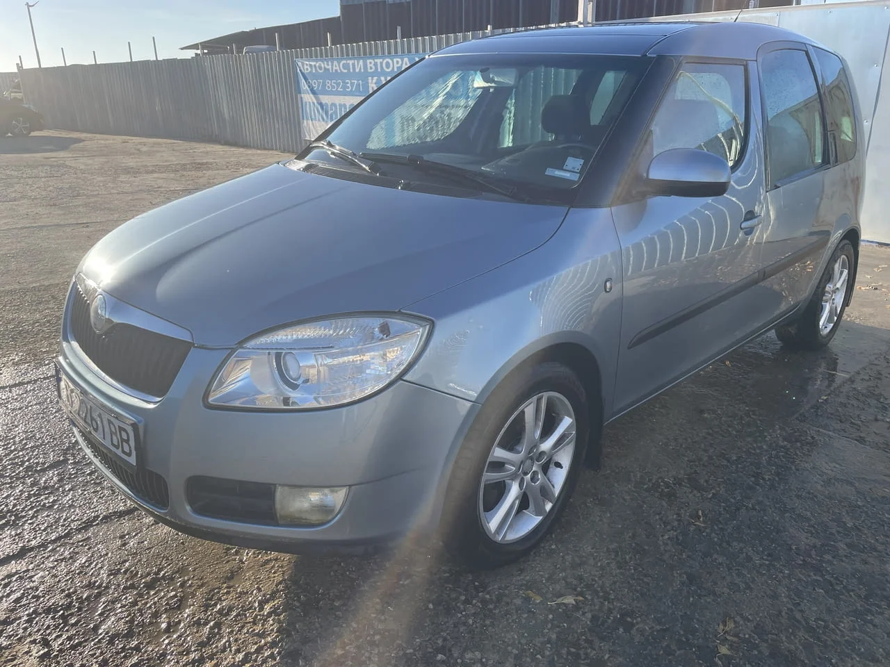Skoda Roomster 1.6i, 105 кс., автоматик, панорама, парктроник, 142 000 км. реални километри, обслуже
