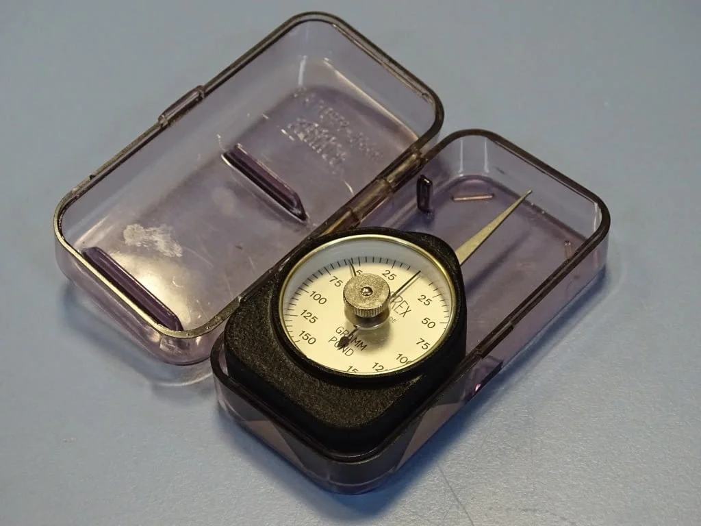 Грамометър CORREX HAAG-STREIT Bern tension gauge Gramm Pond 0-150/150-0 — снимка 7