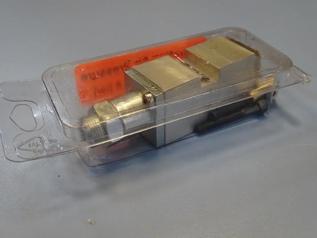 Пневматичен клапан Gluematic GHL200-SCRB operating air pressure — снимка 2