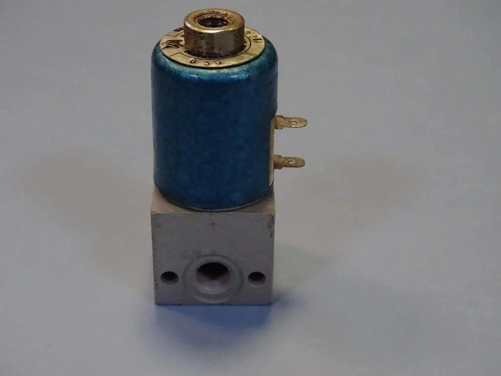 Магнет вентил клапан КЭ-5 24VDC М3.393.086 ЭТ — снимка 3