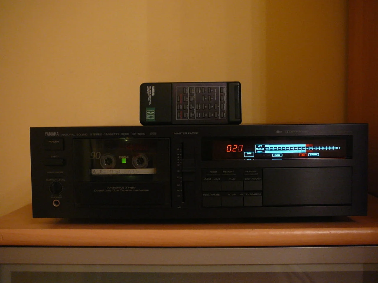 Yamaha kx-1200