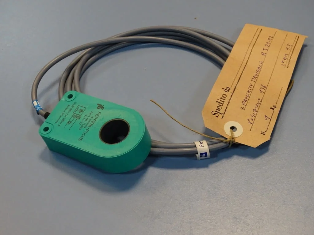 Индуктивен сензор PEPPERL+FUCSH RJ21-E2 inductive sensor — снимка 6