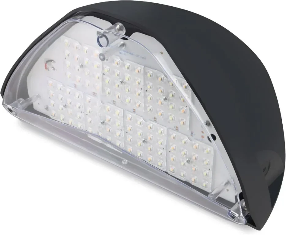 Bright Source Outdoor 28w вградена LED триъгълна метална стенна лампа, фотоклетка, IP65, 3300lm