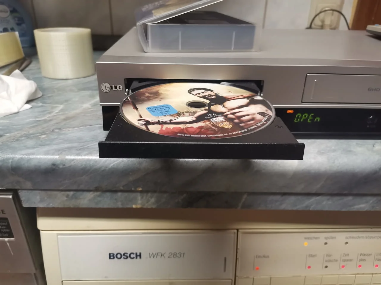LG V-280 DVD Player Videorecorder — снимка 2