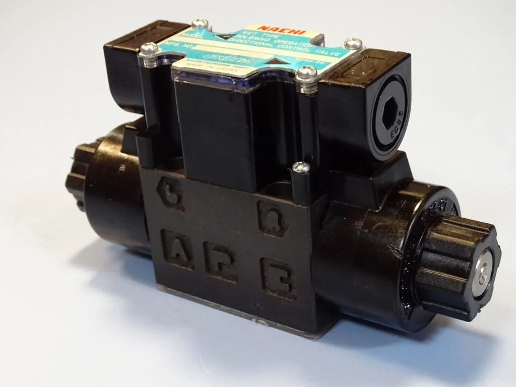 Хидравличен разпределител NACHI SL-G01-C6-R-C1-10 100/110V solenoid operated directional valve — снимка 2
