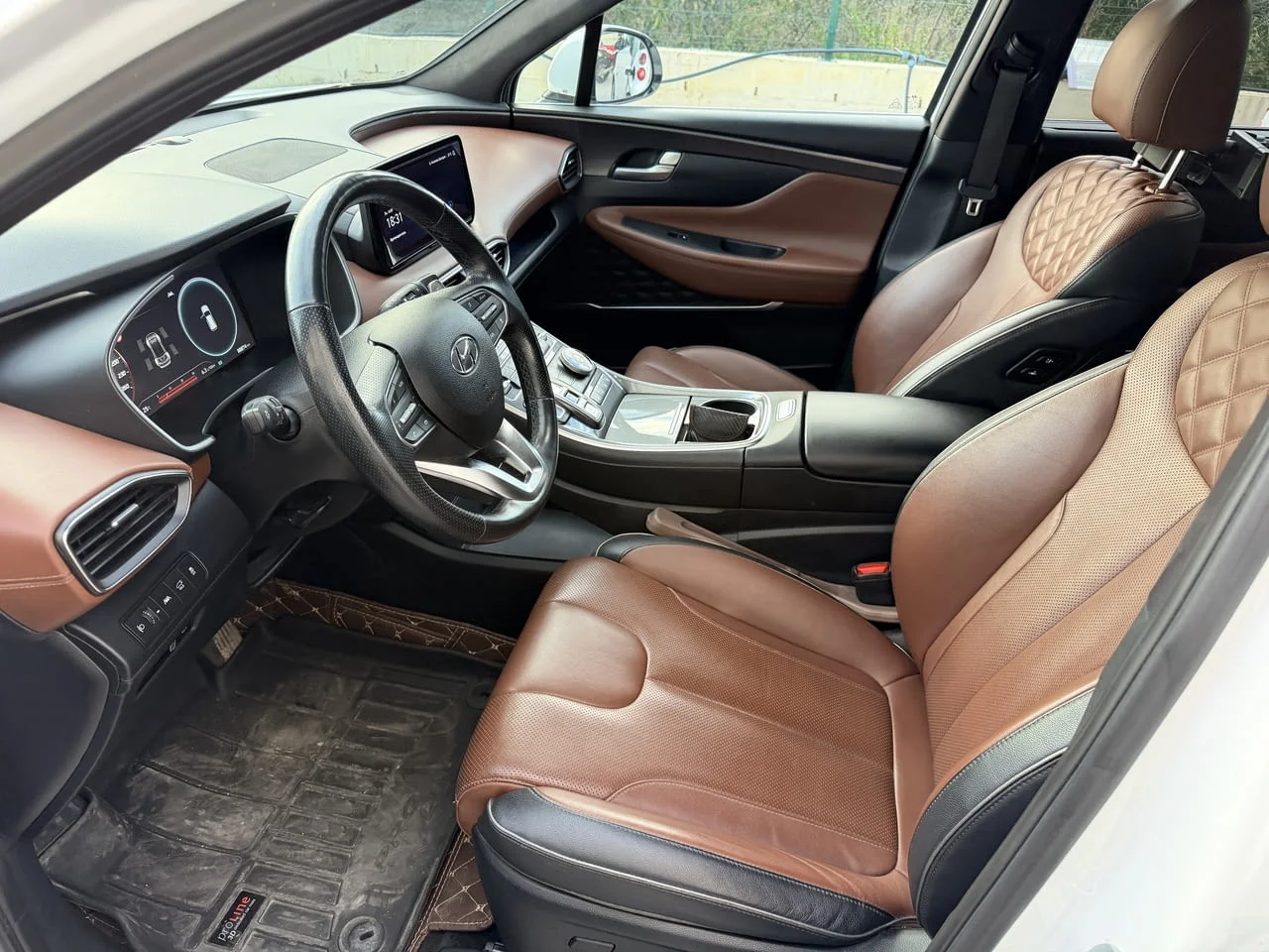 Hyundai Santa Fe 1.6 T-GDi Hybrid HTRAC 4x4 автоматик, 230 к.с. • 7 места • PANORAMA • КОЖА • FACELI — снимка 7