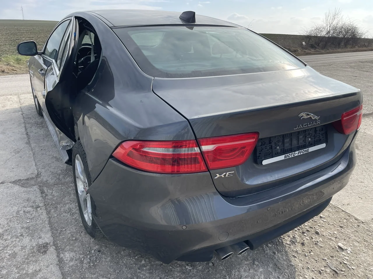Jaguar XE 2.0 двигател 204DTD 180 кс., AWD автоматик, 67000 км., 2019г., euro 6B, Ягуар ХЕ 2.0 Engin — снимка 4