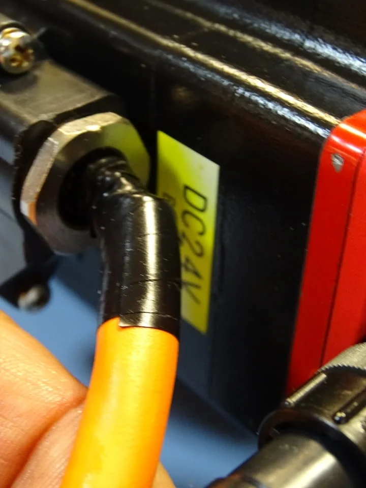 Сервомотор FANUC αis 2/5000HV A06B-0213-B400 AC servo motor — снимка 9