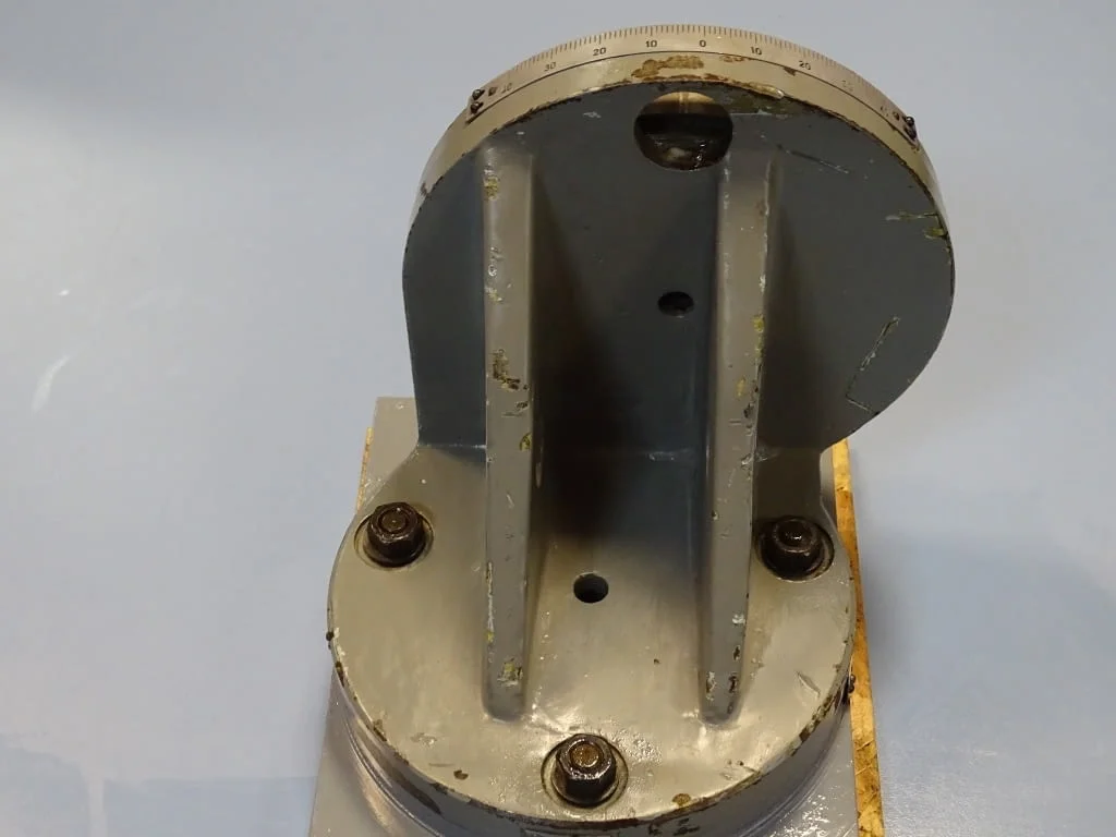 Ъглова конзола за фреза AVIA FOP FND-32 — снимка 9