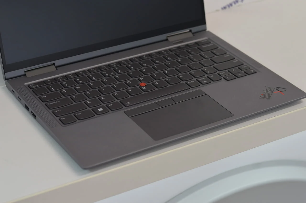 Lenovo ThinkPad X1 Yoga Gen 6 - Intel Core i7-1185G7 / 32GB RAM / 512GB SSD — снимка 4