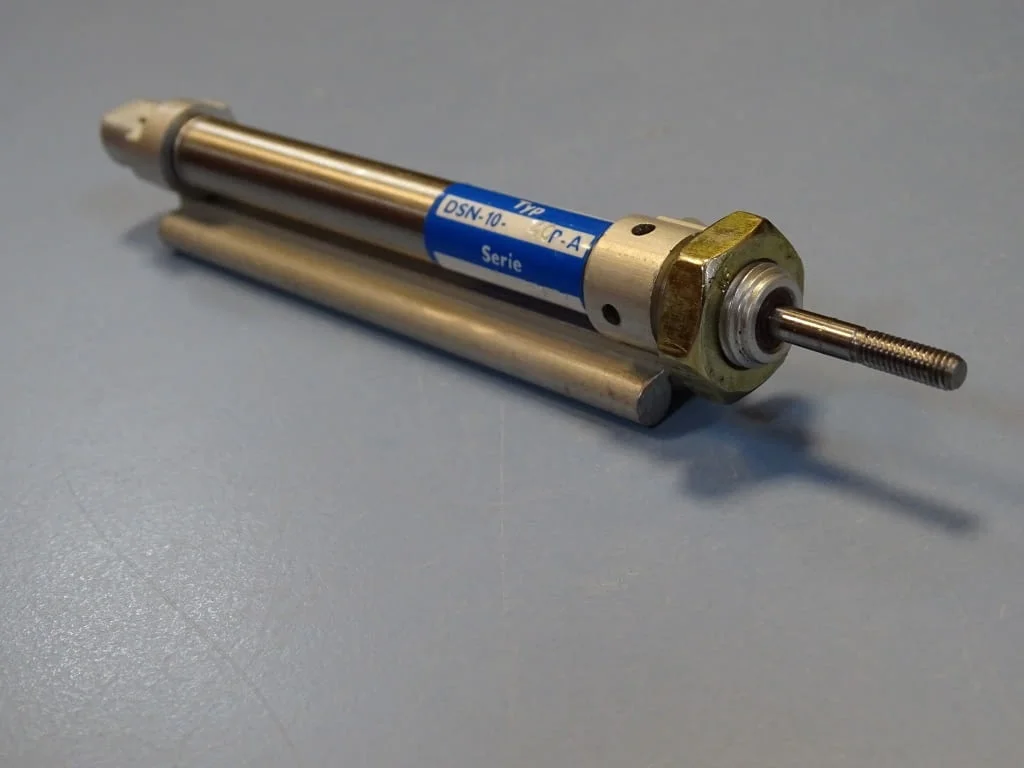 Пневматичен цилиндър Festo DSN-10-40P-A pneumatic cylinder — снимка 2