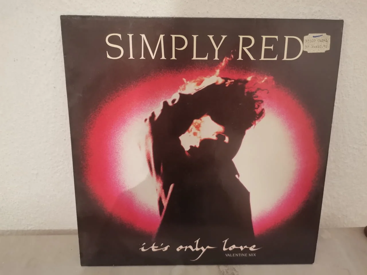 Simply Red – It's Only Love (Valentine Mix)