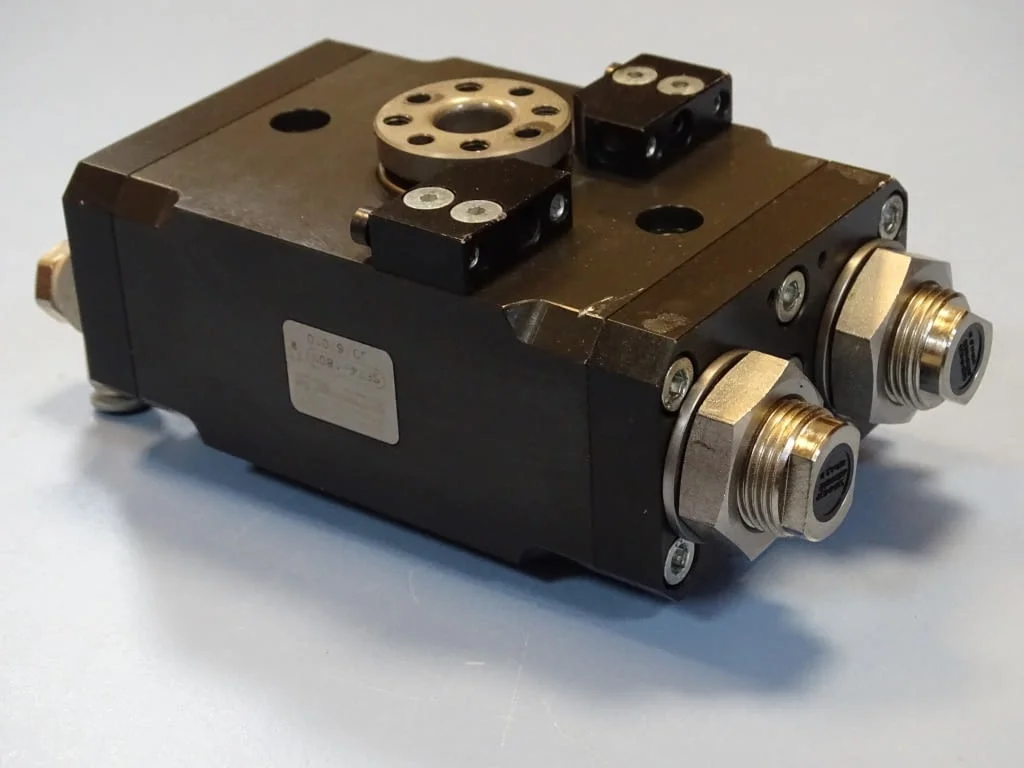 Пневматичен ротор SOMMER AUTOMATIC SF74-180N Pneumatic Flat Swivel Unit — снимка 5