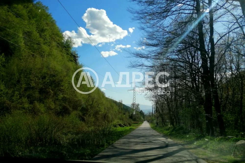 Парцел за вилно селище или комплекс от затворен тип край с. Лиляново, на 8 км от Сандански — снимка 5