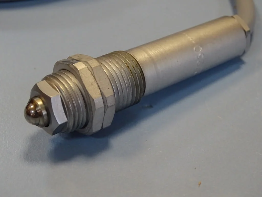 Краен изключвател EUCHNER EGT2-2/250 Limit Switch — снимка 2