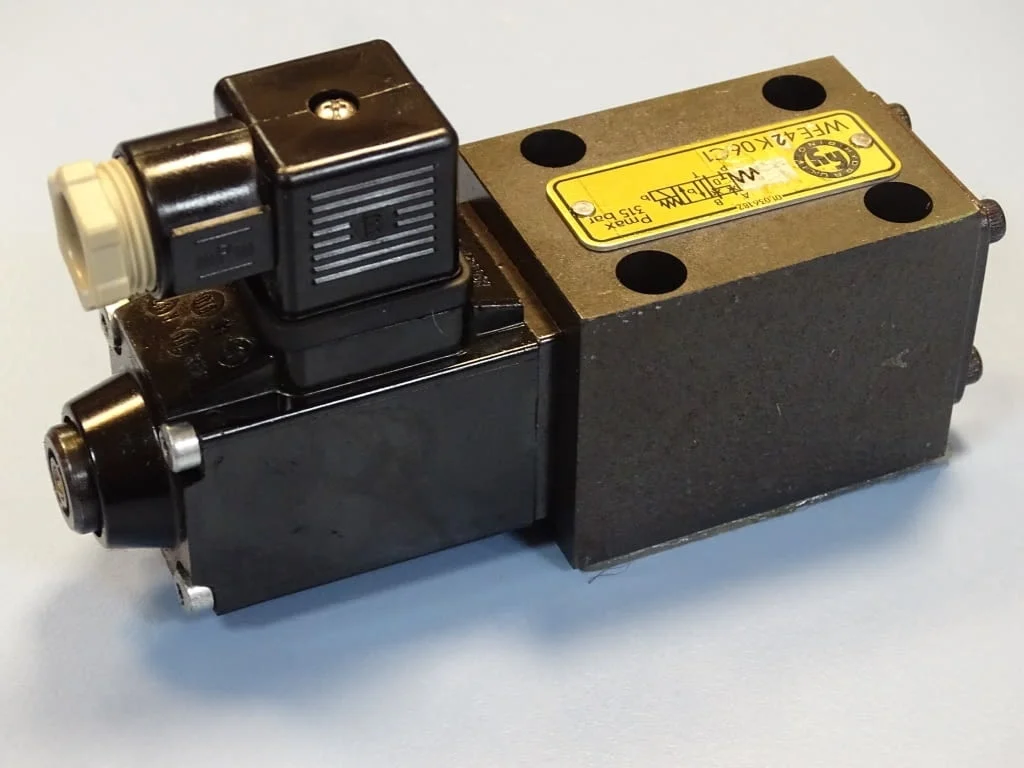 Хидравличен разпределител Hydraulik Ring WFE42K06C1 directional valve 24VDC — снимка 4