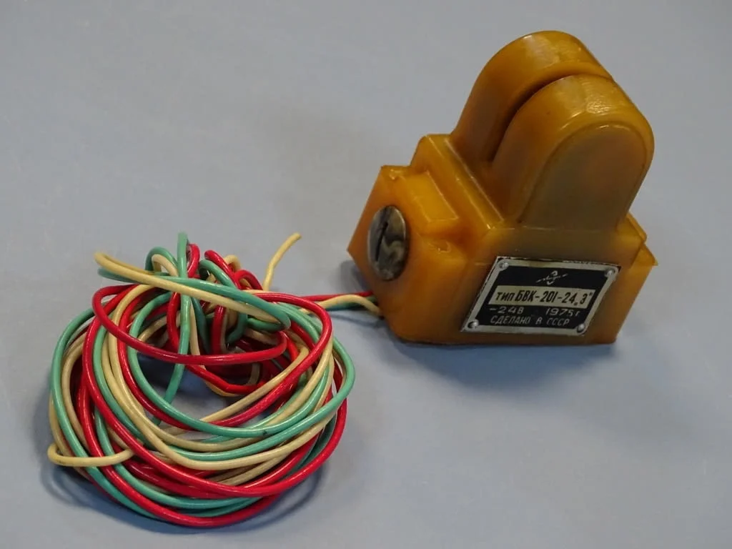 Безконтактен датчик БВК-201-24”Э”proximity sensor 24VDC — снимка 6