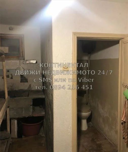 Кодг 62045. Двуетажна тухлена къща близнак 120м2 с двор 300м2 . Разпределението им е както следва: е — снимка 8