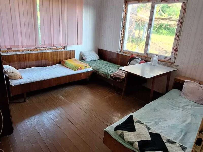 Продавам къща в с. Бодрово с дворно място 5 дк — снимка 4