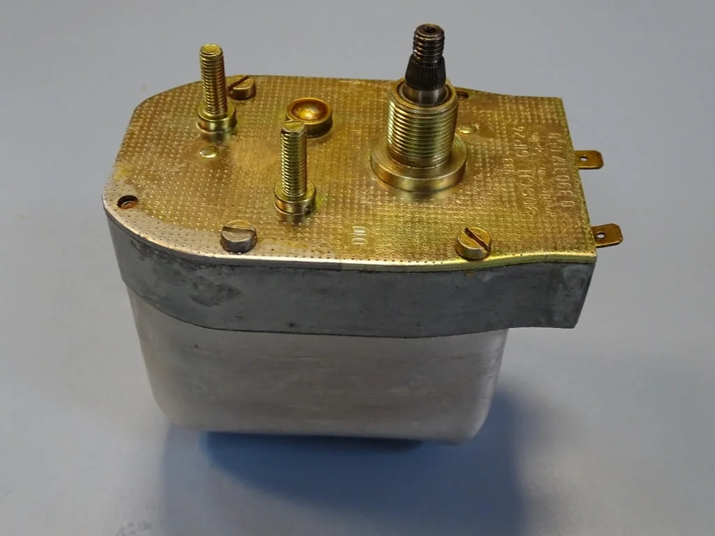 Мотор редуктор за чистачки Bosch wiper motor 24VDC — снимка 3