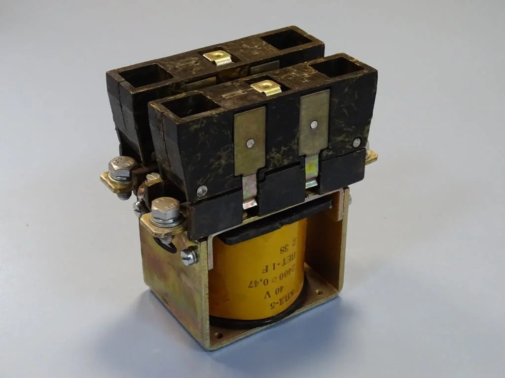 Контактор KПД-5М за електрокар ”Балканкар”ЕВ687 100A, 80V, 40V