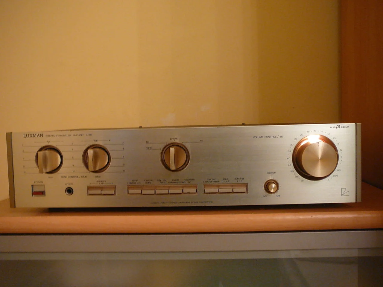 Luxman l-215