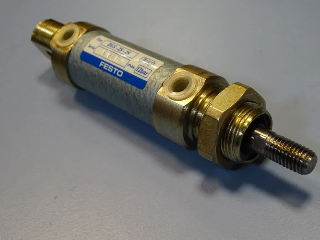 Пневматичен цилиндър Festo DGS 25-25 double acting pneumatic cylinder — снимка 4