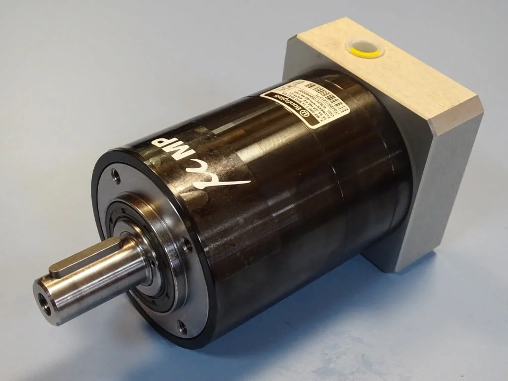 Планетарен редуктор Bonfiglioli X_MP 080 2 24 STD 80A1 CD14 S5 OR HB Planetary Gear Reducer — снимка 4