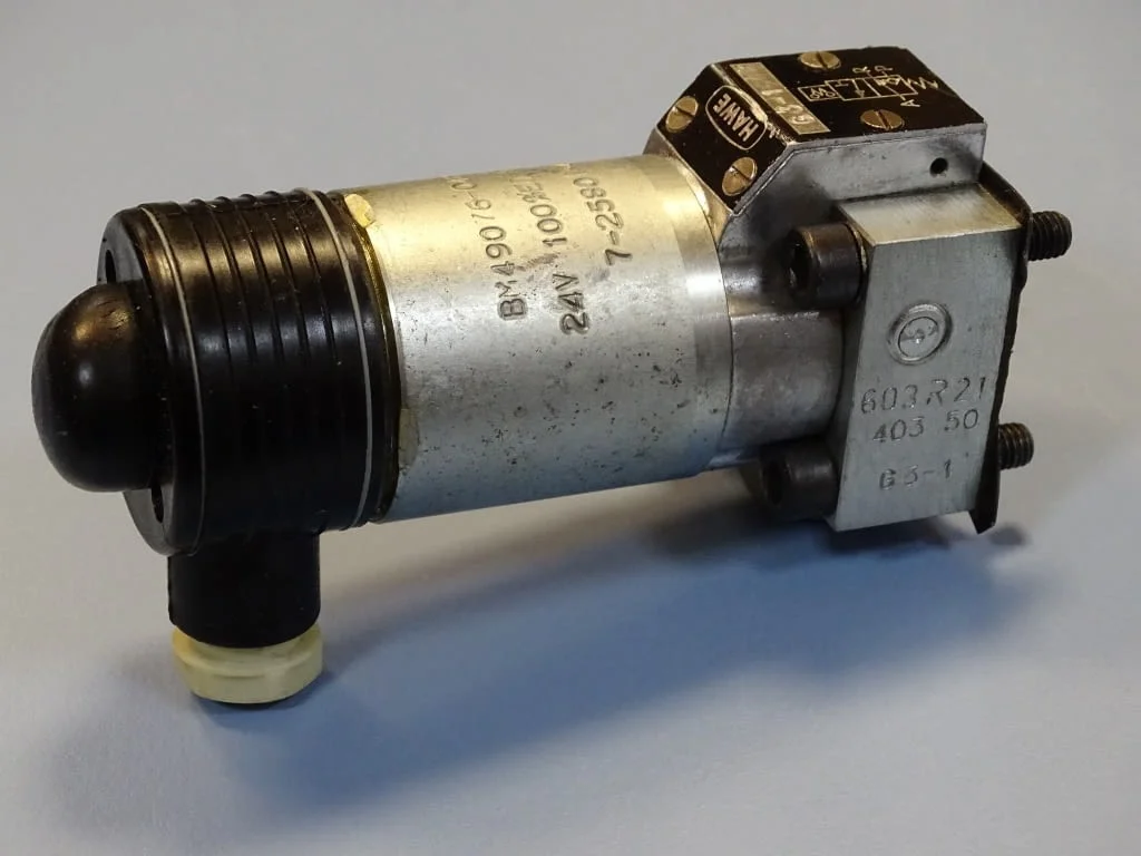 Хидравличен клапан HAWE G3-1 solenoid operated directional seated valve — снимка 3