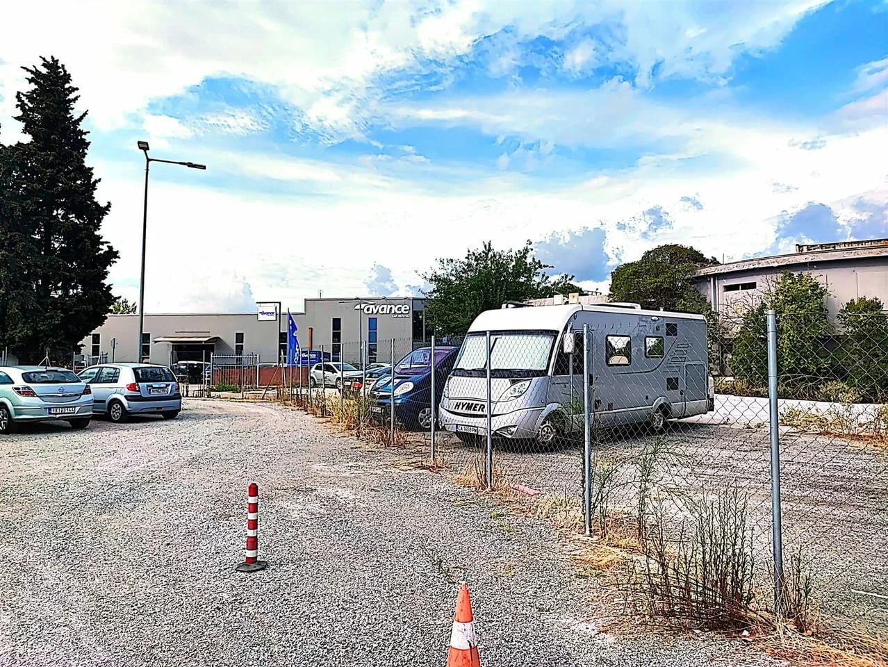 Кемпер HYMER B614 SL Lang 2009 - интегриран клас А, богато оборудван — снимка 3
