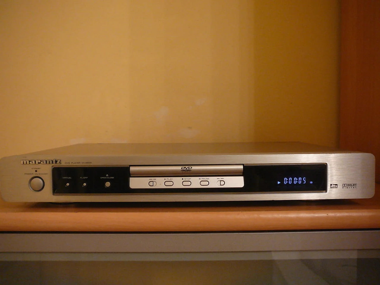 Marantz dv4600