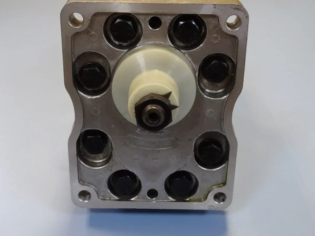 Хидравлична сдвоена помпа A120X/A72X "Industrialtechnic" 140/175Bar — снимка 2